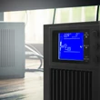 Kép 5/10 - Qoltec 2kVA on-line szünetmentes tápegység LCD kijelzővel
