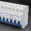 Kép 6/14 - Qoltec B32 kismegszakító 32A 3 pólusú