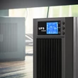 Kép 11/13 - Qoltec 3kVA szünetmentes tápegység UPS LCD kijelzővel