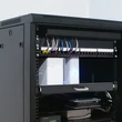 Kép 3/9 - Qoltec 24 portos masszív acél patch panel fekete színben