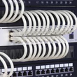 Kép 3/9 - Qoltec 19" rackhez való masszív acél kefe szalag