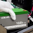 Kép 3/8 - Qoltec 12V 10Ah AGM akkumulátor szürke és zöld színben