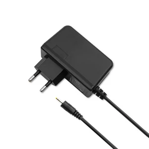 Qoltec 15W hálózati töltő fekete színben