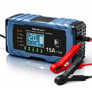 Qoltec 12V 15A mikroprocesszoros töltő LCD kijelzővel